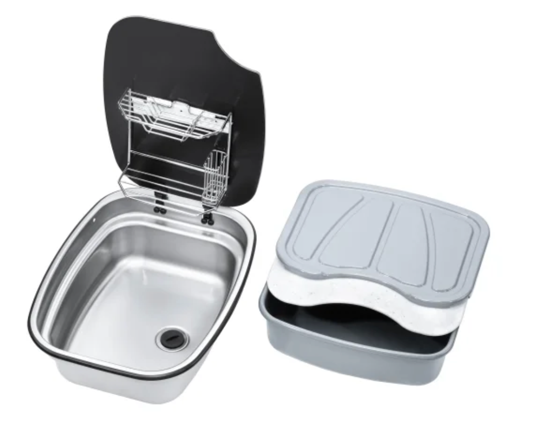 THETFORD KITCHEN CENTRE SINK WITH ACCESSORIES